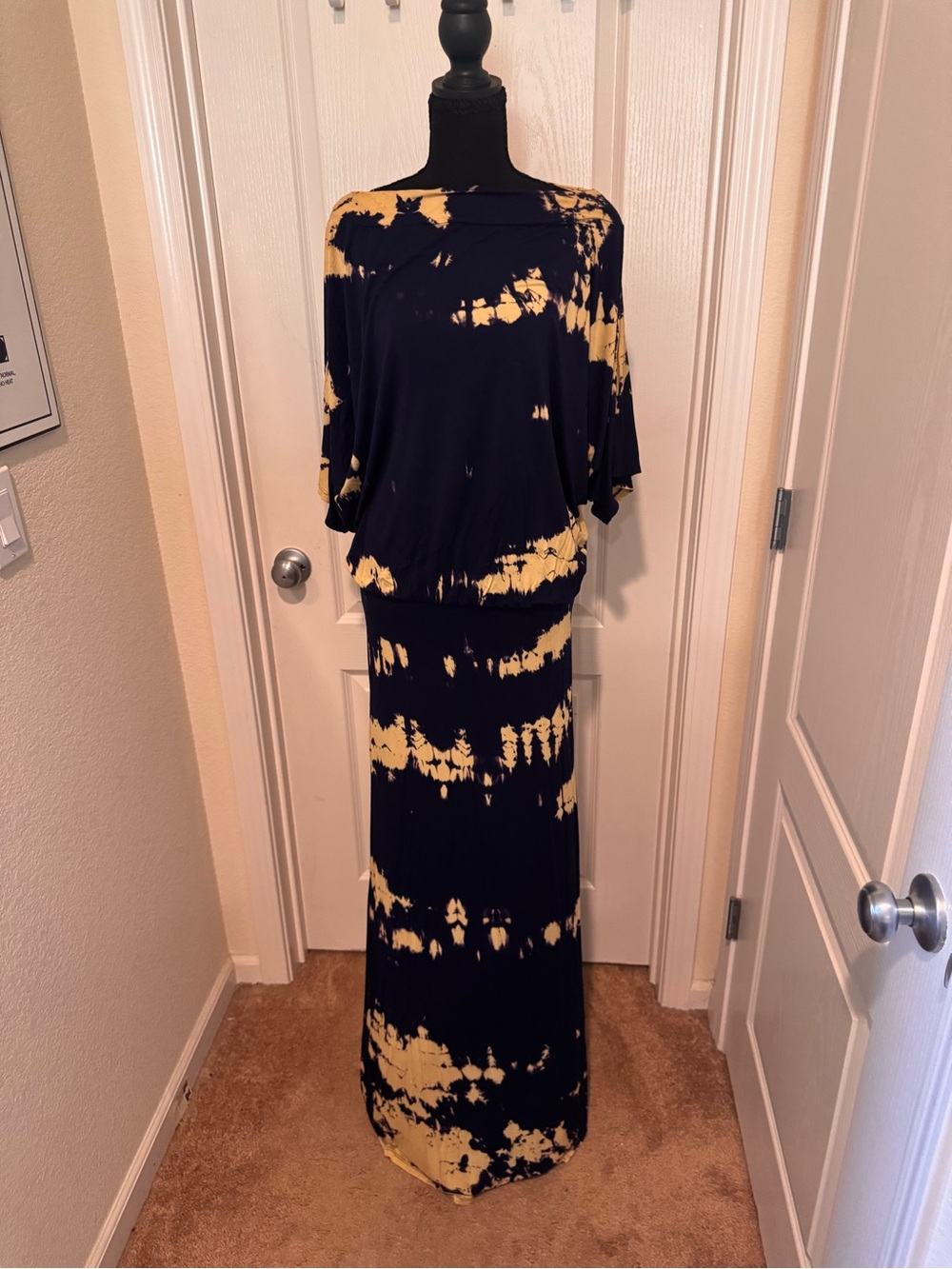 Tie-Dye Maxi Dress in Black and Yellow